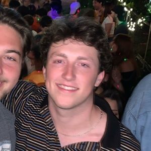 Meet your Posher, Miles